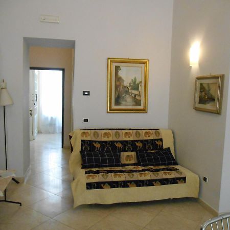 Casa Sannazzaro Apartment Наполи Екстериор снимка