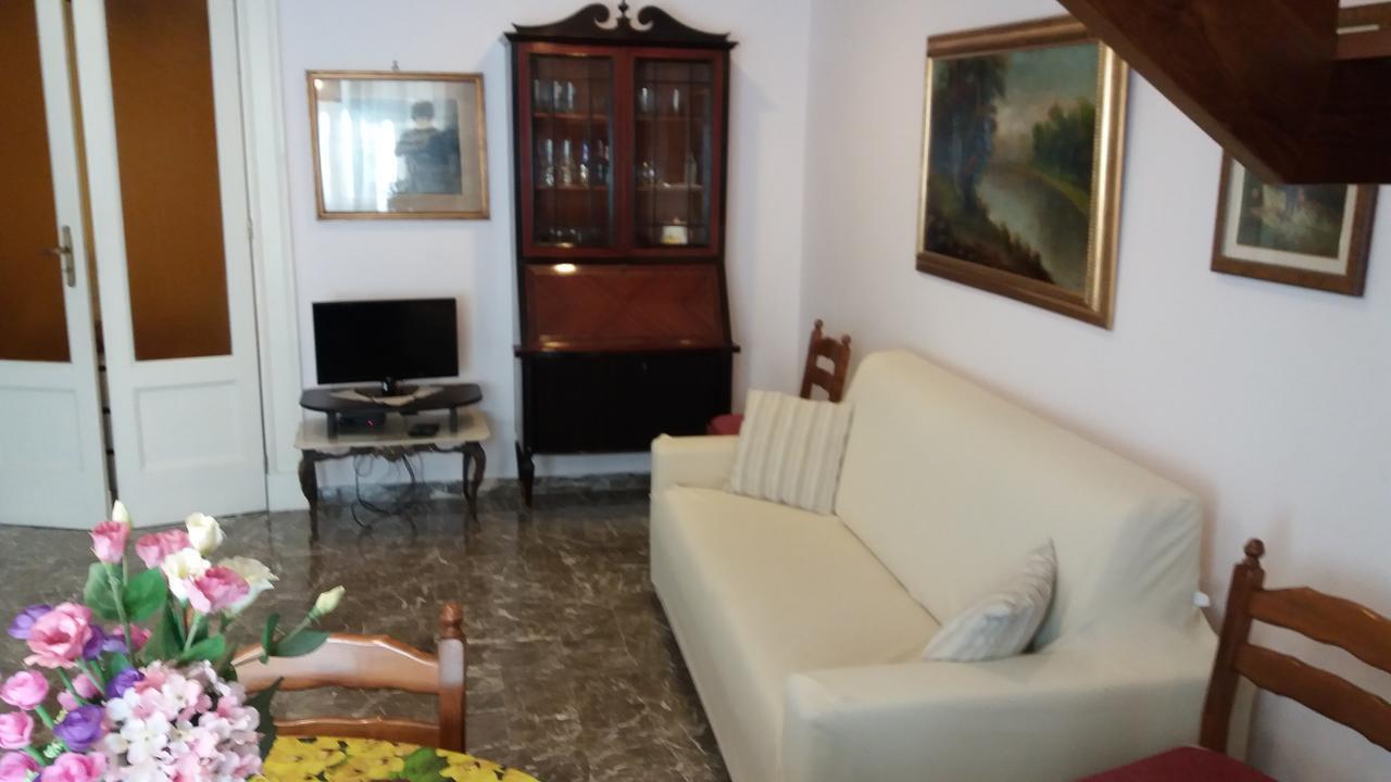 Casa Sannazzaro Apartment Наполи Екстериор снимка