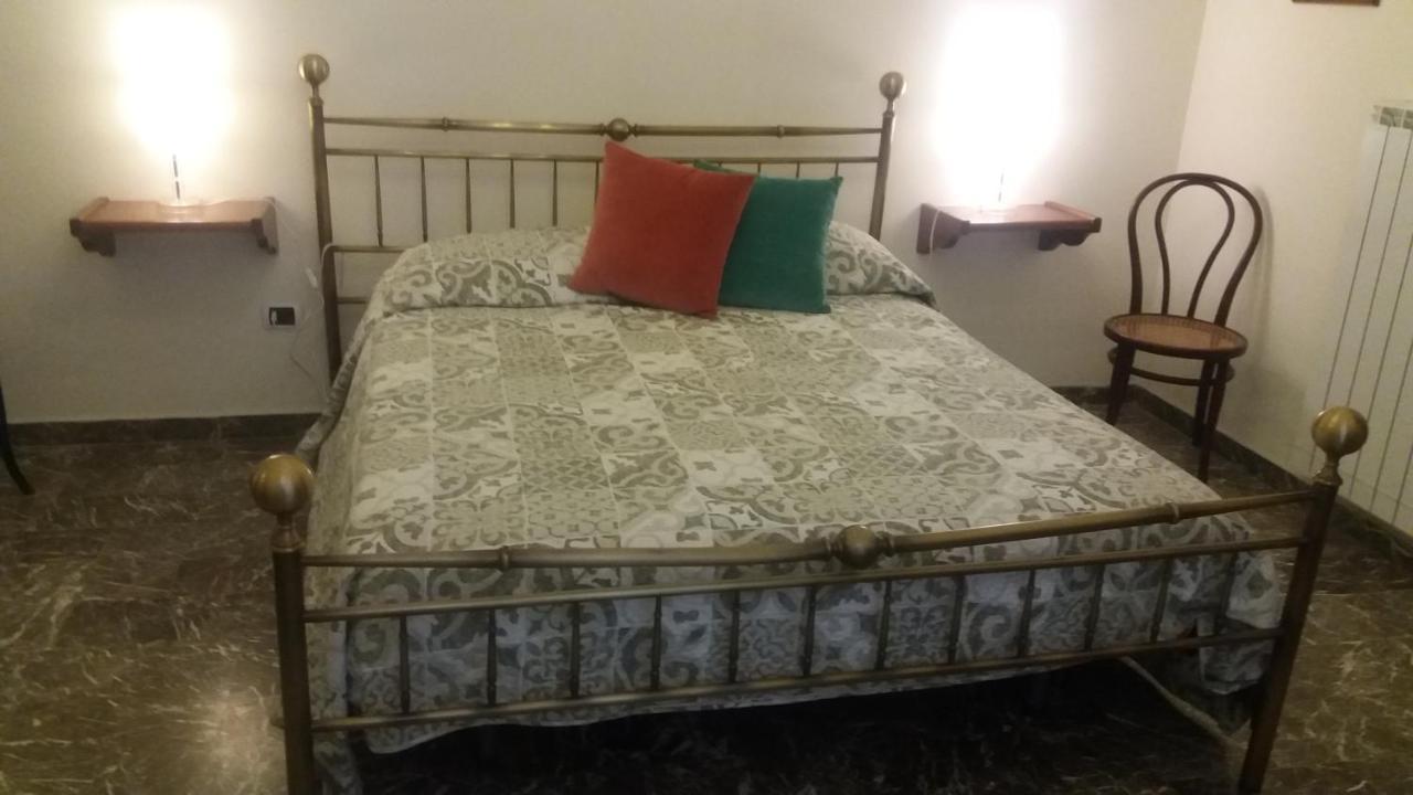 Casa Sannazzaro Apartment Наполи Екстериор снимка